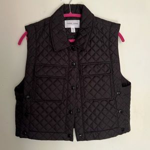NWOT Tribal Jeans puffer vest. Sz M snaps down front and sides PTP 21”